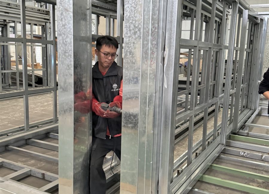 Modular building assembly inside the Putian manufacturing workshop
